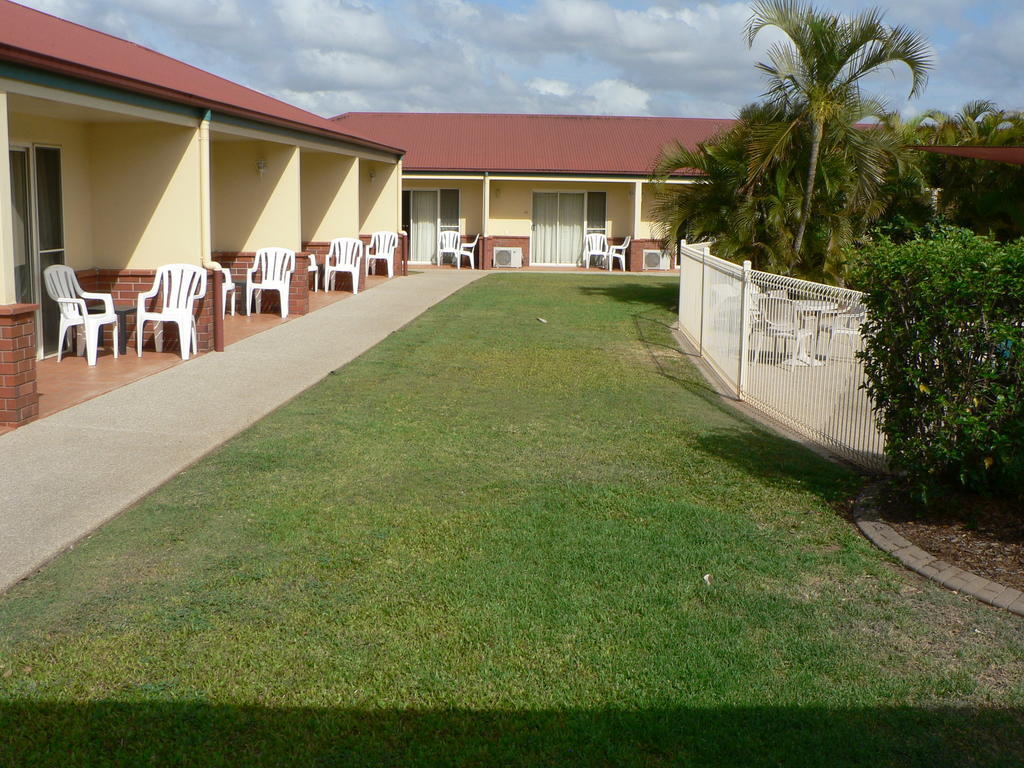 Emerald Explorers Inn מראה חיצוני תמונה